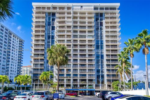 406-3031 N Ocean Blvd, Fort Lauderdale, FL, 33308-7334 | Card Image