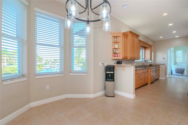 320 Georgia Ave, House other with 3 bedrooms, 3 bathrooms and null parking in CRYSTAL BEACH FL | Image 10