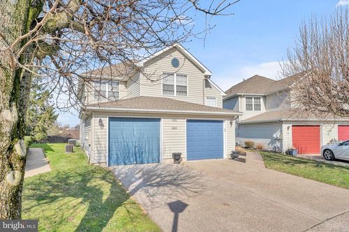 120 Alexander Rd, BEVERLY, NJ, 08010-3114 | Card Image