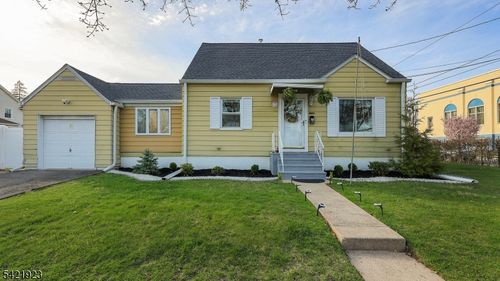 353 E Grant Ave, Roselle Park, NJ, 07204-2173 | Card Image