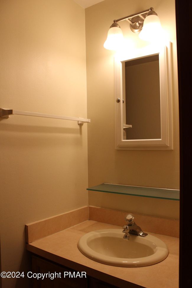 bath | Image 10