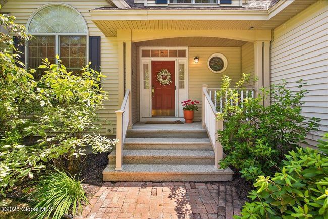 460 Grand Ave, House other with 3 bedrooms, 4 bathrooms and 6 parking in Saratoga Springs NY | Image 15