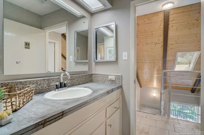 APT-44B - 8915 Datapoint Dr, Condo with 3 bedrooms, 3 bathrooms and null parking in San Antonio TX | Image 34