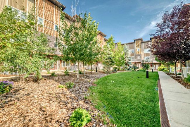606 Skyview Point Pl Ne, Townhouse with 2 bedrooms, 3 bathrooms and 2 parking in Calgary AB | Image 42
