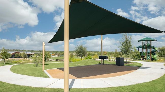 Surrounding community featuring a lawn | Image 39