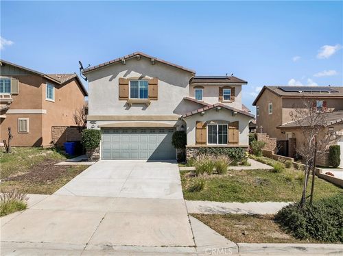 7387 Saddlewood Dr, Fontana, CA, 92336-8002 | Card Image