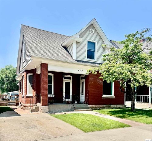 732 S 13th St, Quincy, IL, 62301-5006 | Card Image