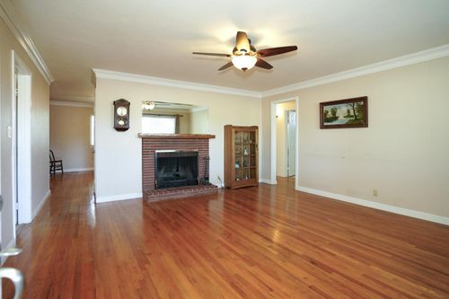 1741 Reed Ave, West Sacramento, CA, 95605-1610 | Card Image