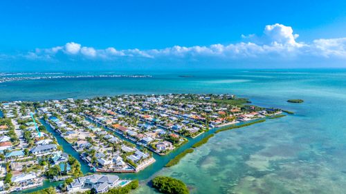 20844 4th Ave W, Cudjoe Key, FL, 33042-4061 | Card Image