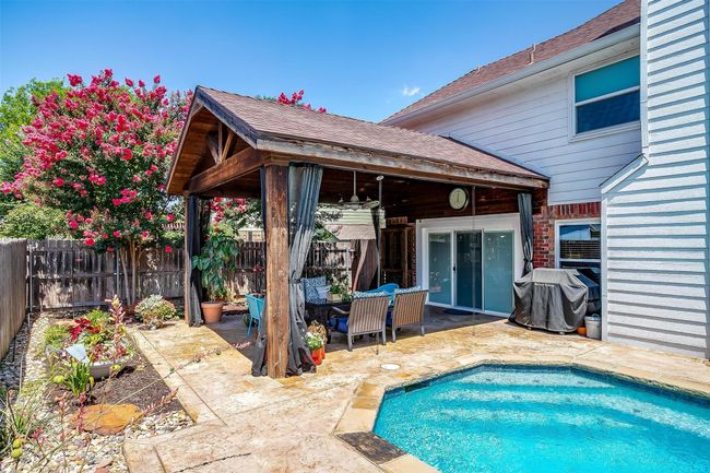609 Huntington Ct, House other with 4 bedrooms, 3 bathrooms and null parking in Grapevine TX | Image 24