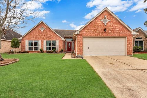 822 W Peach Hollow Circle, Pearland, TX, 77584 | Card Image