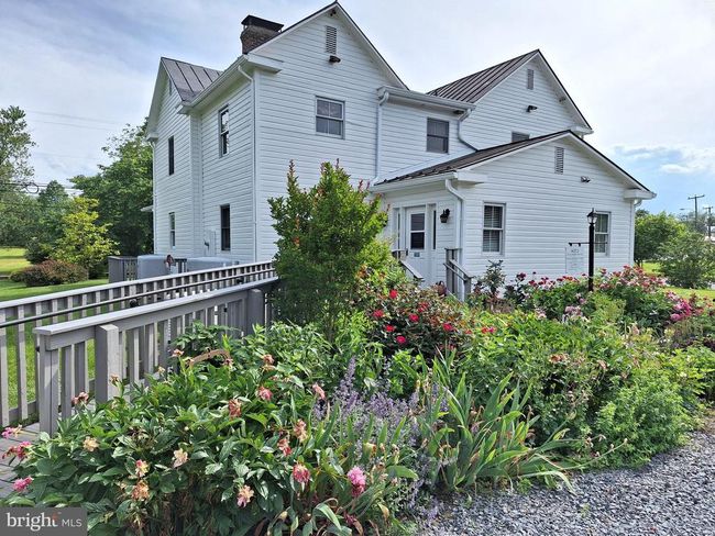 2A - 8272 E Main St, Home with 0 bedrooms, 3 bathrooms and null parking in MARSHALL VA | Image 17