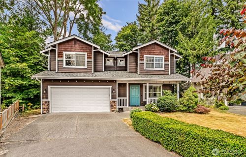 12106 Ne 105th St, Kirkland, WA, 98033-8849 | Card Image