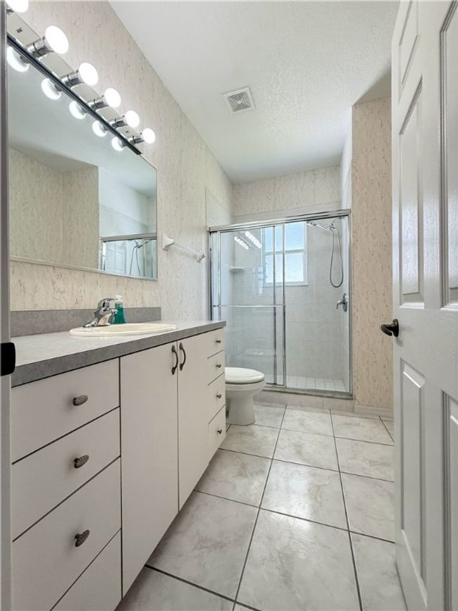 51 Joy Haven Dr, House other with 3 bedrooms, 2 bathrooms and null parking in SEBASTIAN FL | Image 32