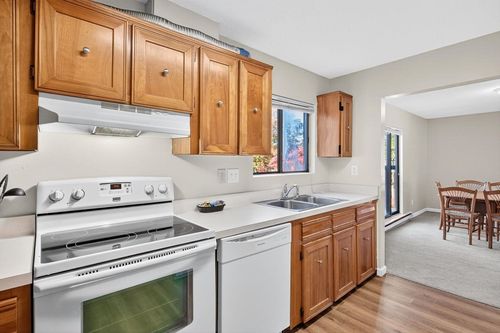 1ne-800 Bearses Way, Hyannis, MA, 02601-2251 | Card Image