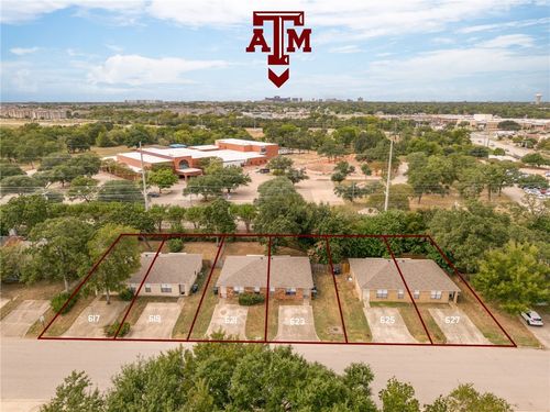 623-621 W Ridge Dr, College Station, TX, 77845-6544 | Card Image