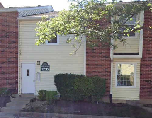 202-1235 Wyndham Ct, Palatine, IL, 60074-7922 | Card Image