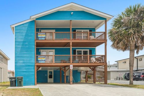 206 30th Ave N, North Myrtle Beach, SC, 29582-1803 | Card Image