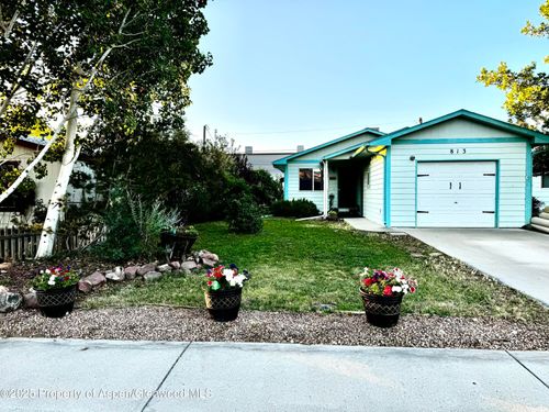 813 E Cleveland Avenue, Fruita, CO, 81521 | Card Image
