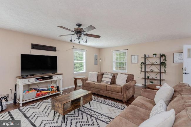 159 Park View Ln, House other with 3 bedrooms, 2 bathrooms and null parking in SHENANDOAH VA | Image 7