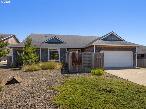 34535 Pinyon Dr, Manzanita, OR, 97130-8041 | Card Image