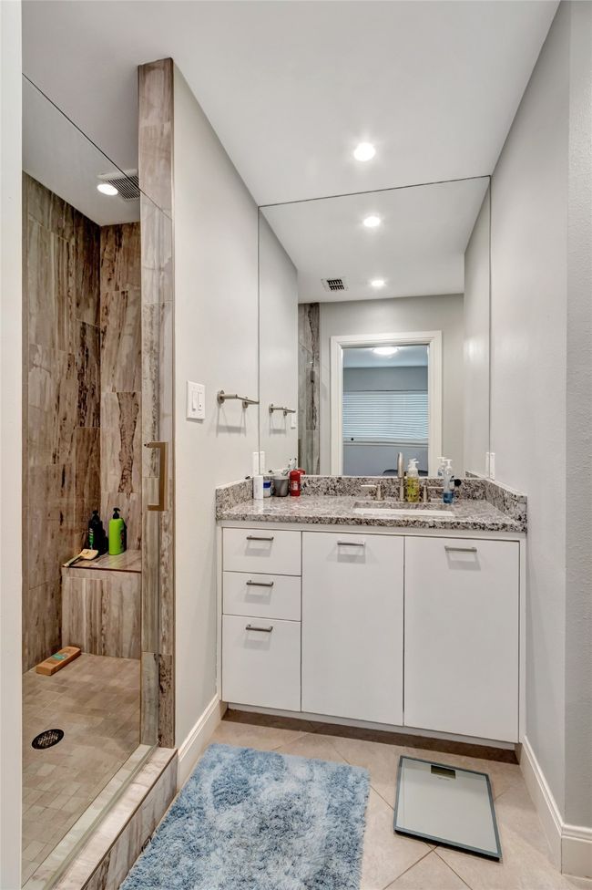 6522 Willow Ln, House other with 5 bedrooms, 5 bathrooms and null parking in Dallas TX | Image 25
