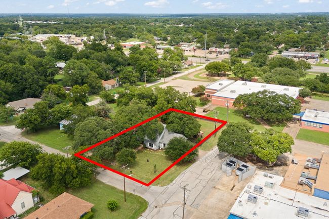 Aerial overview of property's location featuring property parcel outlined | Image 29