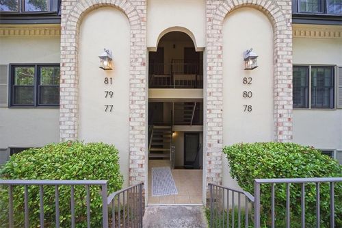 80 Chaumont Sq Nw, Atlanta, GA, 30327-1033 | Card Image