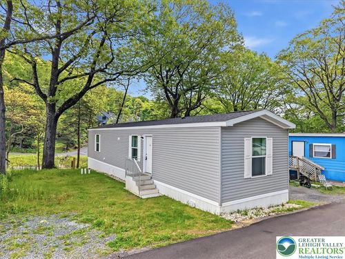 2 Indian Trl, WIND GAP, PA, 18091-1288 | Card Image