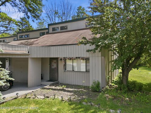 217 Evergreen Ct, Tannersville, PA, 18372-7854 | Card Image
