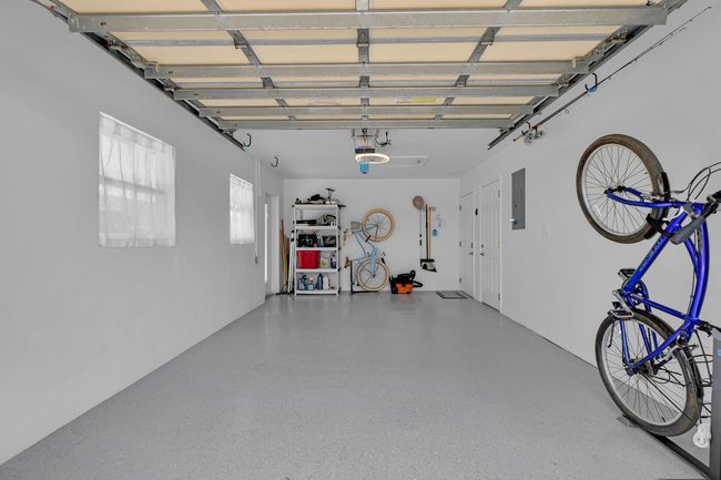 1 car garage | Image 43