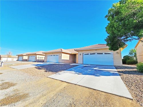 4-530 Bourbon St, Pahrump, NV, 89048-8271 | Card Image