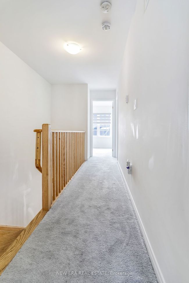 207 Danzatore Path, Condo with 5 bedrooms, 3 bathrooms and 1 parking in Oshawa ON | Image 31