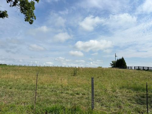 1111 Jackson Pike, Harrodsburg, KY, 40330 | Card Image