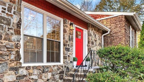 2918 Highland Dr Se, Smyrna, GA, 30080-3730 | Card Image