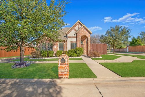 9886 Bell Rock Rd, Frisco, TX, 75035-9208 | Card Image