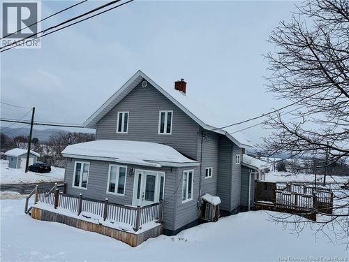 22 Prince William St, Campbellton, NB, E3N1X6 | Card Image