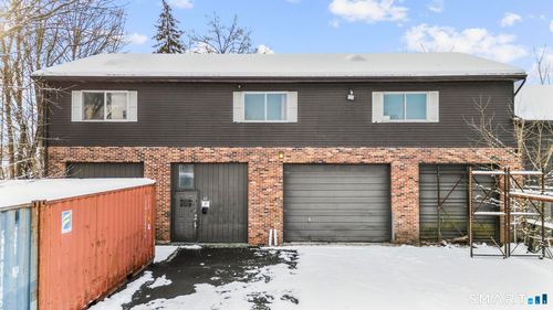 62 Newton Ave, Plainville, CT, 06062-2834 | Card Image