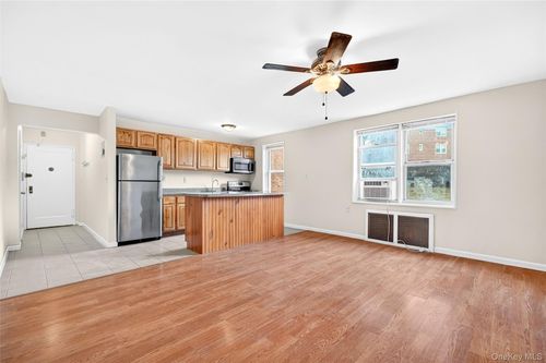 apt-1f-10 Davenport Ave, New Rochelle, NY, 10805-3628 | Card Image