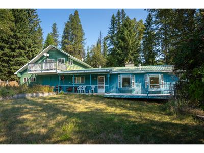 2350 Fife Rd, House other with 3 bedrooms, 2 bathrooms and null parking in Kootenay Boundary BC | Image 1