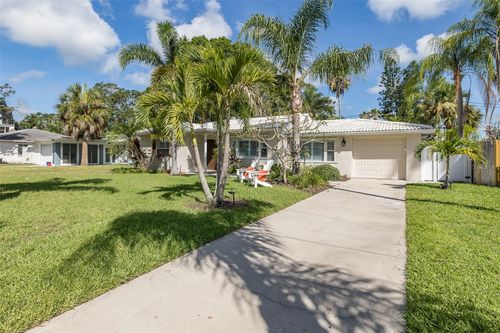 1830 Santa Barbara Dr, DUNEDIN, FL, 34698-3331 | Card Image