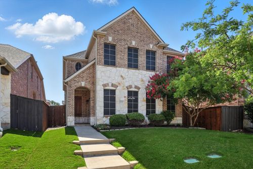 1532 Barksdale Dr, Lewisville, TX, 75077-2520 | Card Image