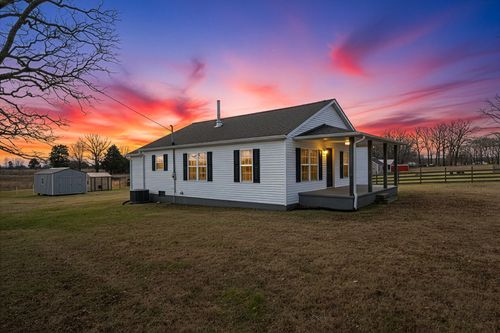 5915 Lynchburg Rd, Winchester, TN, 37398-3708 | Card Image