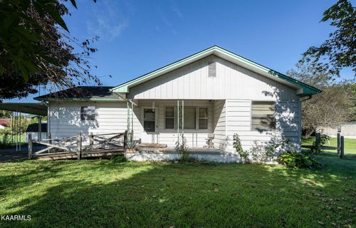 189 Claiborne Ave, Cumberland Gap, TN, 37724-4158 | Card Image