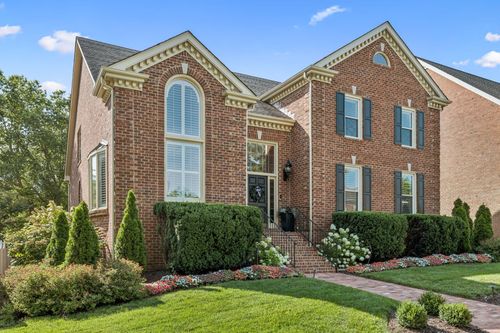 203 Kensington Park, Nashville, TN, 37215-2445 | Card Image