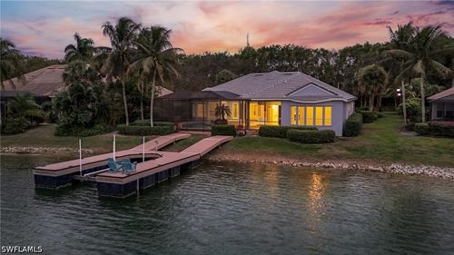 18361 Verona Lago Dr, MIROMAR LAKES, FL, 33913-8902 | Card Image