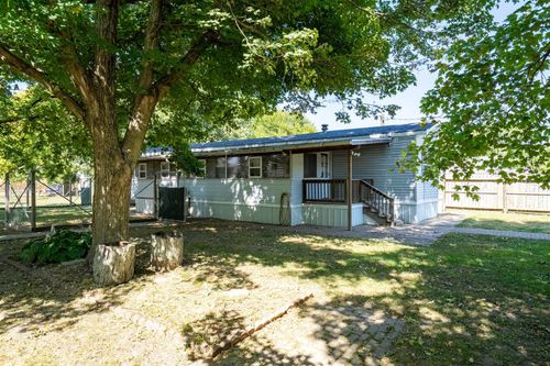 406 Park St, Kappa, IL, 61738-1843 | Card Image