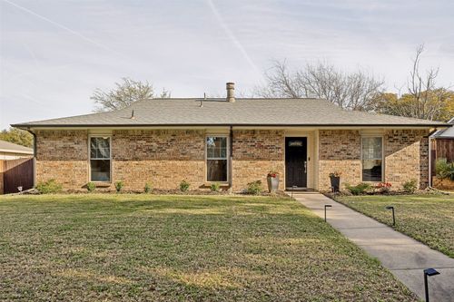 1447 Vanderbilt Dr, Plano, TX, 75023-6714 | Card Image