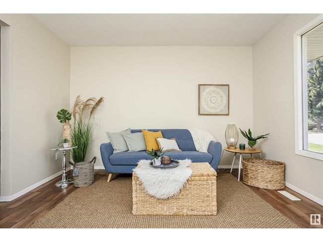 4713 51 St, House other with 3 bedrooms, 2 bathrooms and 4 parking in Legal AB | Image 10