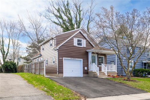 1563 Norton St, Rochester, NY, 14621-4065 | Card Image